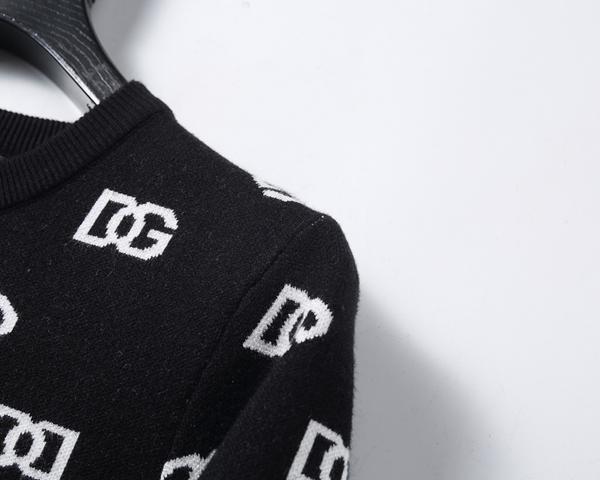 ブランドセーター全体デザイン